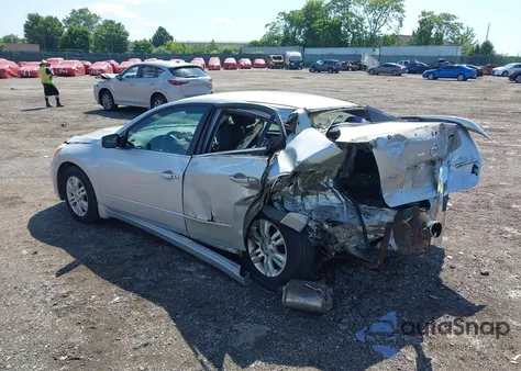 2011 Nissan Altima 2.5 S z USA, uszkodzony, nr VIN 1N4AL2AP8BN468539